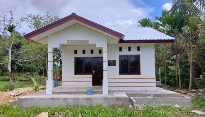 Persentase Rumah Tangga yang Menempati Rumah Layak Huni di Jawa Barat